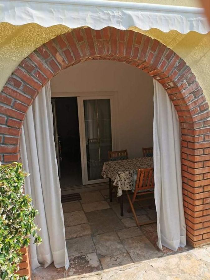 App Carla Apartment Novigrad  Bagian luar foto