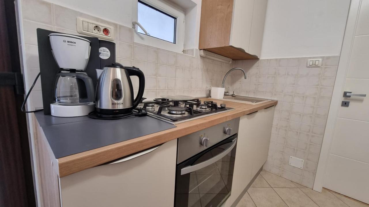 App Carla Apartment Novigrad  Bagian luar foto